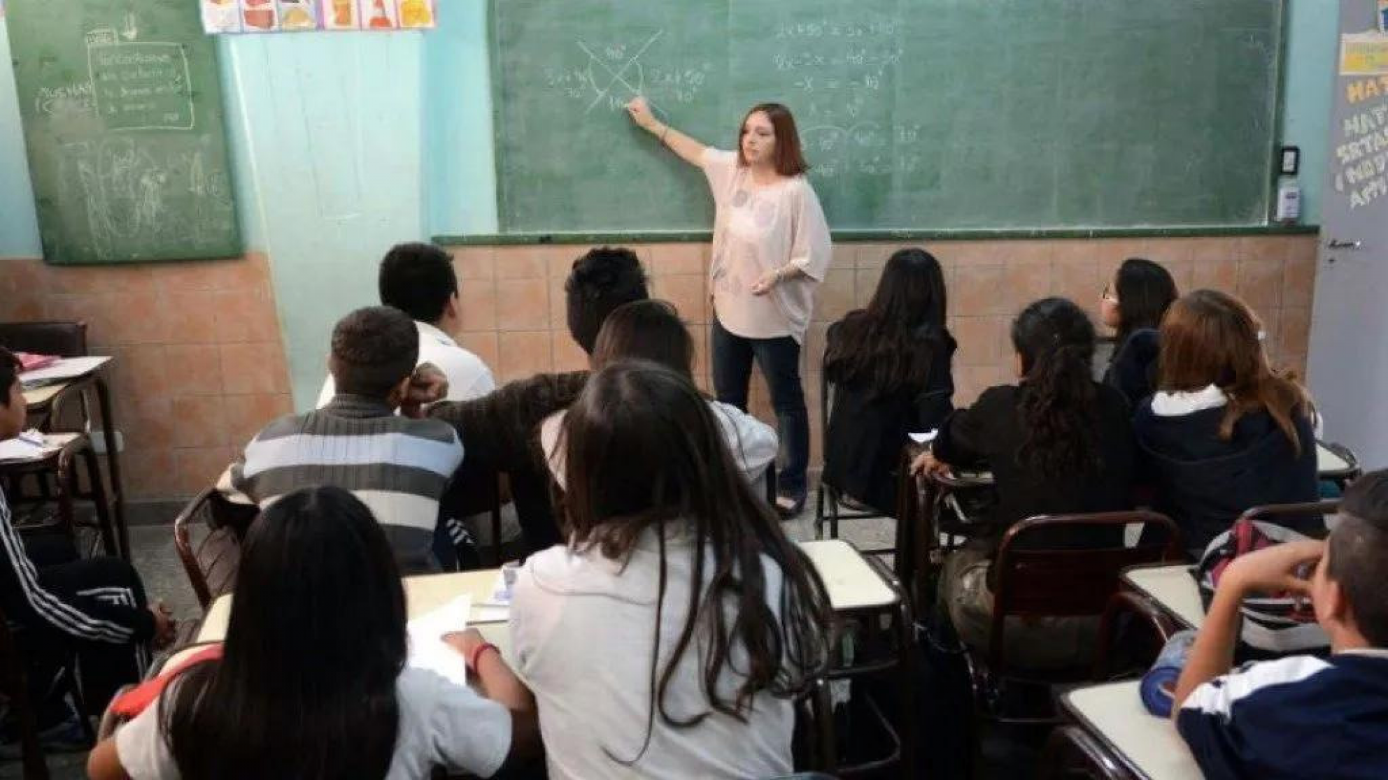 Estas serán las fechas de inscripción para primer año del Secundario 2023
